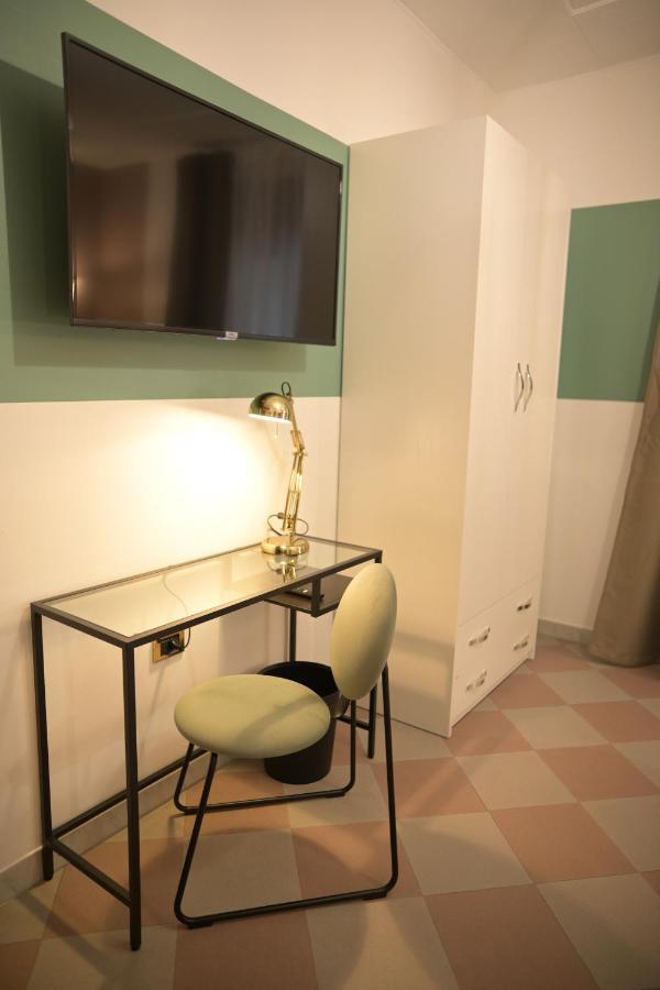 לאוריה אינפריורה B&B Apartment 1970 מראה חיצוני תמונה